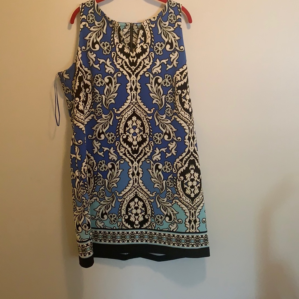 Taylor 14W ombré blue dress